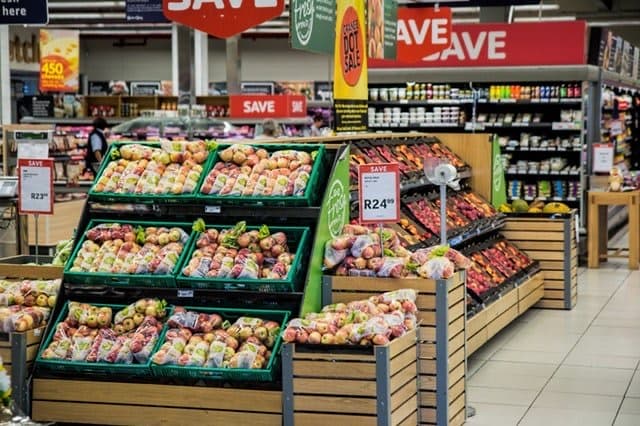 Fruits endcap in a supermarket